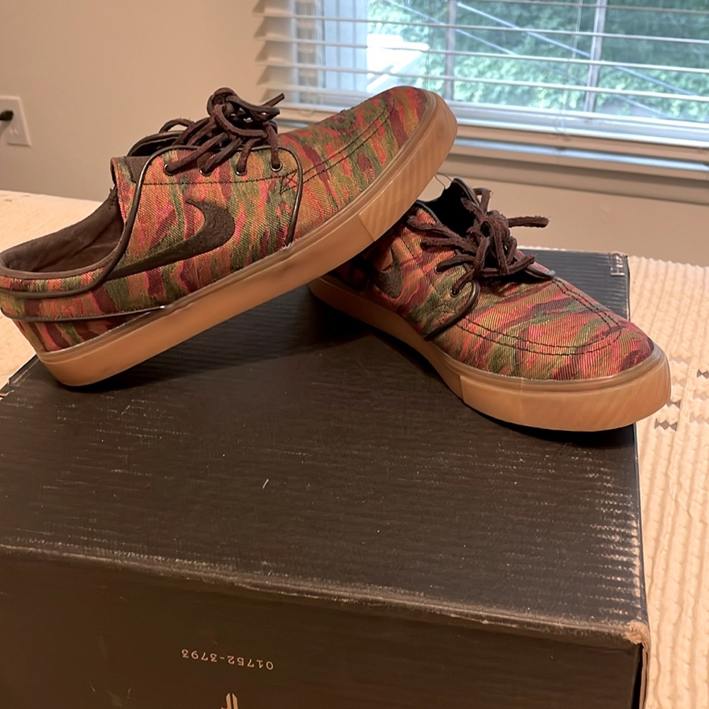 Almost new Nike sb janoski